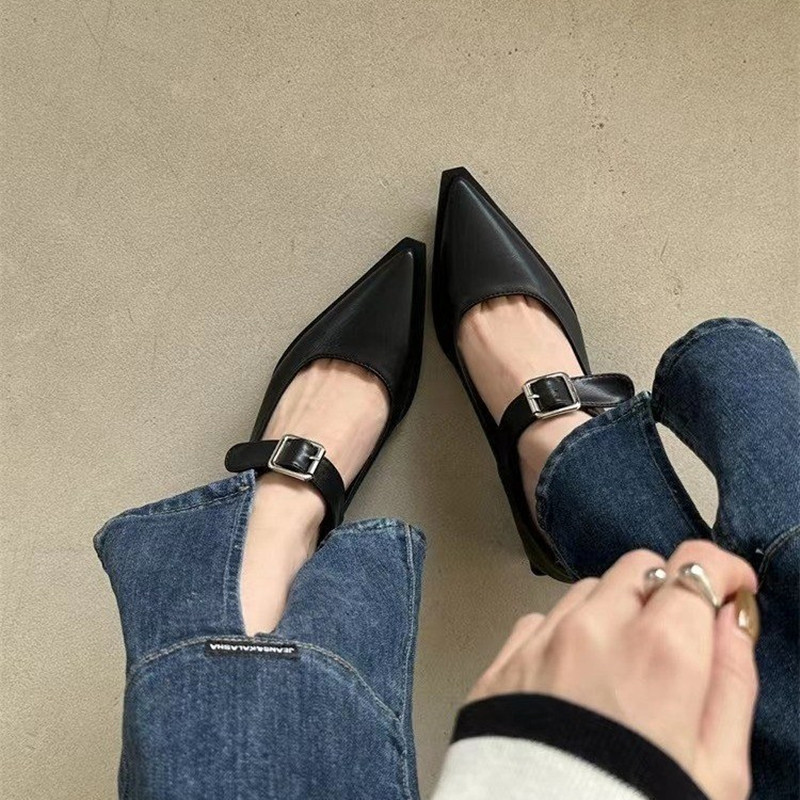 Chaussures Mary Jane tendance  - Leather Classic Strap avis et prix